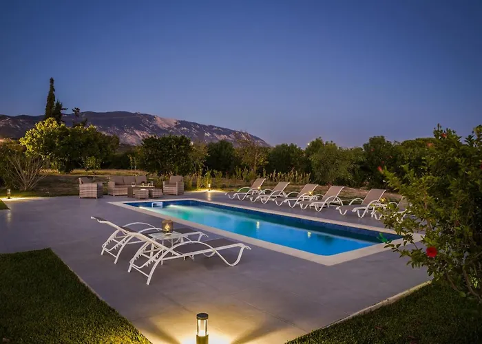 Astoria Exclusive Luxury In With Breathtaking Views And Private Grounds Σβορωνάτα