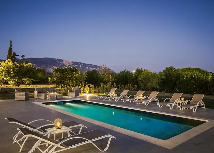 Astoria Exclusive Luxury In With Breathtaking Views And Private Grounds Βίλα Σβορωνάτα