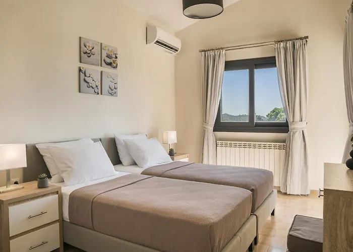 Astoria Exclusive Luxury In With Breathtaking Views And Private Grounds Σβορωνάτα