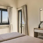 Astoria Exclusive Luxury In With Breathtaking Views And Private Grounds *