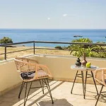 Astoria Exclusive Luxury In With Breathtaking Views And Private Grounds *